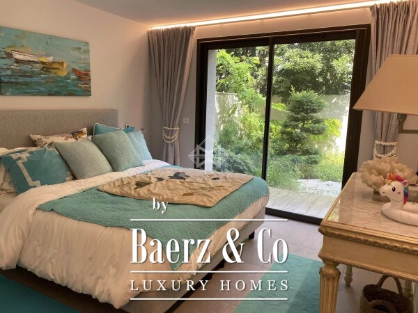 photo 6 In the center of Saint-Tropez