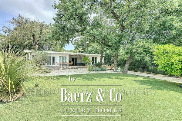 photo 5 Renovated villa on a 1,830 m² plot with swimming pool and be