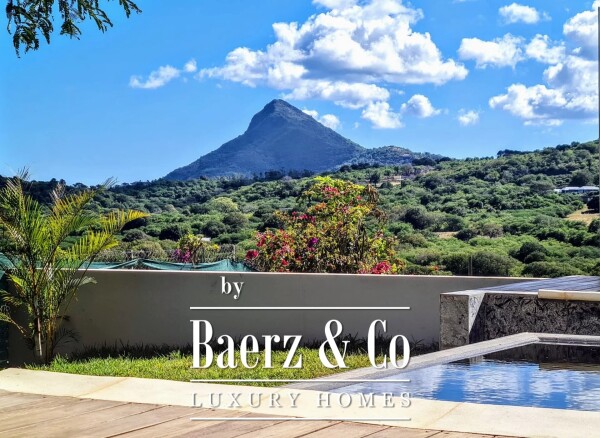 photo 3 VILLA FOR SALE IN PETITE RIVIÈRE NOIRE