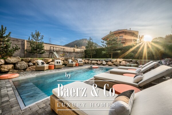 photo 3 OFF MARKET - Beautiful 6 bedroom luxury chalet - Mountain view