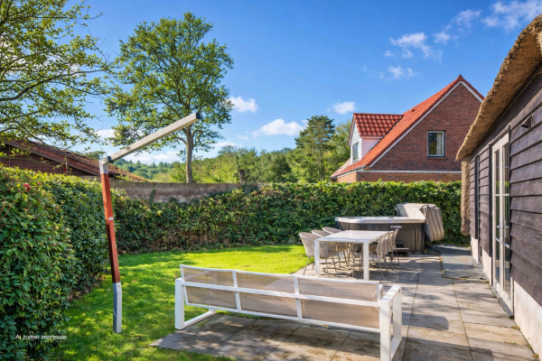 photo 4 Burgemeester Peecklaan 8 001