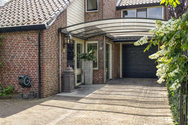 photo 10 Van Vredenburchlaan 71