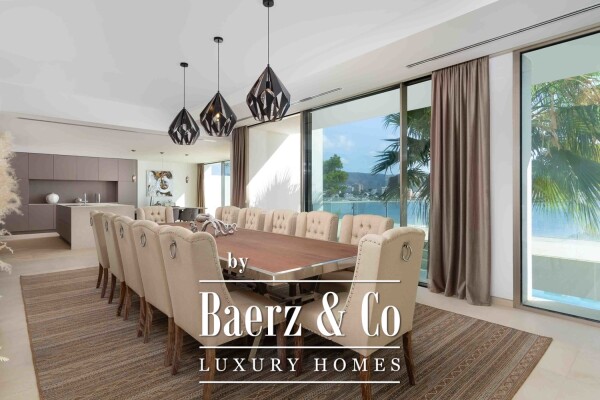 photo 10 Modern seafront villa in Cala Vinyes