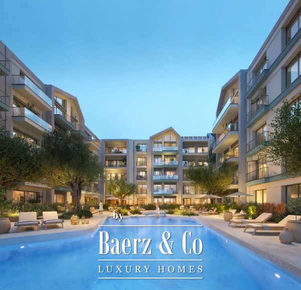 photo 2 Luxurious Apartment with a Sea View in a New Project in Tivat