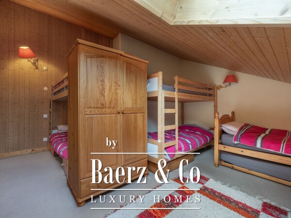 photo 8 3-bedroom penthouse - Ideally located