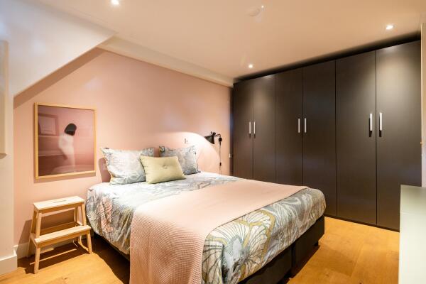 photo 30 Warmondstraat 85 H