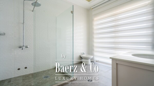 photo 16 Beautiful Villa with a Sea View in Rezevici