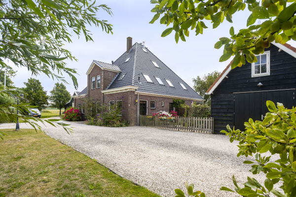 photo 42 Slingerdijk 3 A