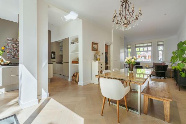 photo 7 Minervalaan 14 H