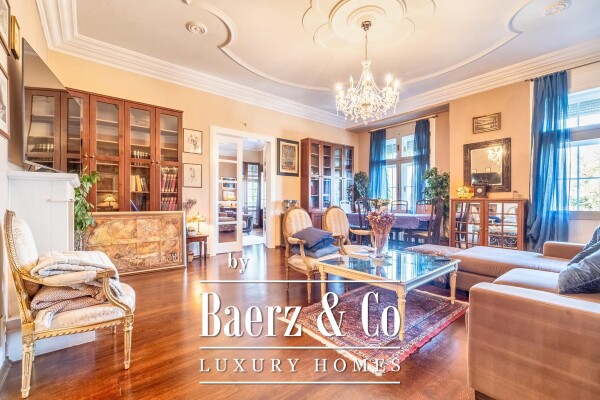 photo 1 Zagreb, Mažuranićev trg, beautiful four-bedroom apartment 161 m2, elevator