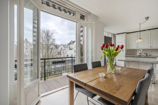 photo 15 Vossiusstraat 6 E