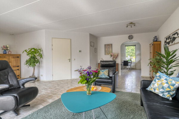 photo 9 Douwes Dekkerlaan 80