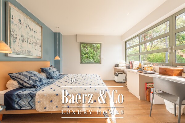 photo 10 Exceptional architect-designed villa for sale in Saint-Raphaël - 183 m² with swimming pool and terrace,