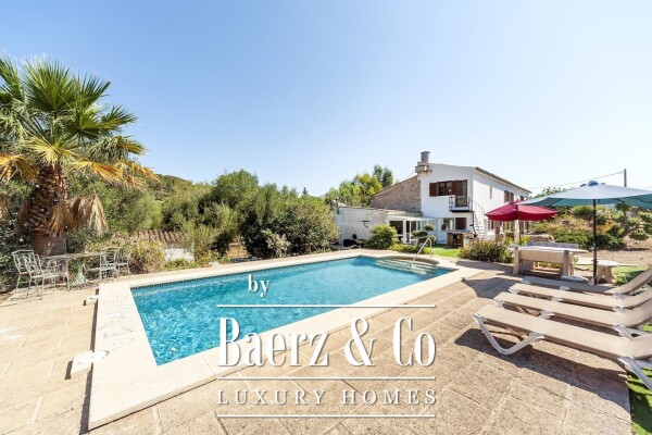 photo 1 Mallorcan finca with character and pool in S’Arracó