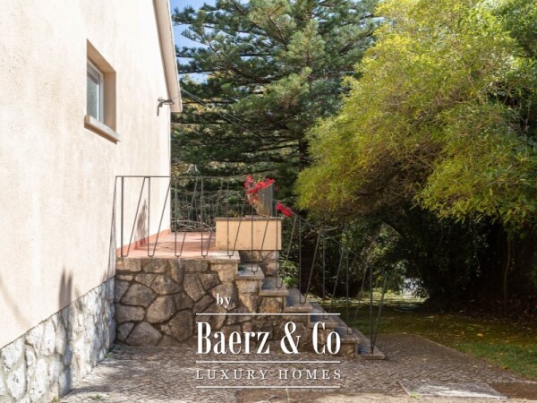 photo 53 8 bedroom villa with garden and swimming pool, in Galamares, Sintra