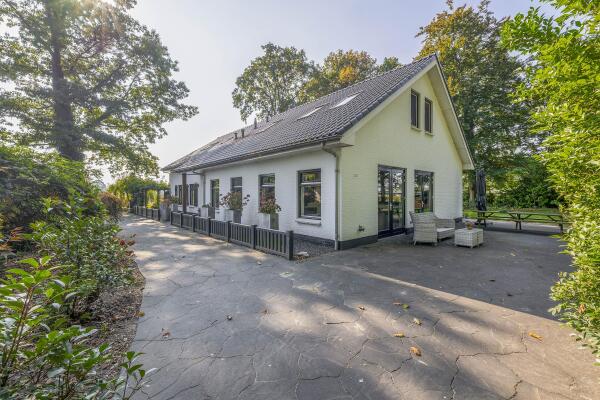 Video Hoevensestraat 10