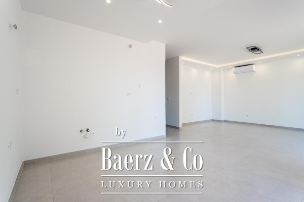 photo 23 Promajna, luxurious semi-detached house with a sea view, close to the center and the beach