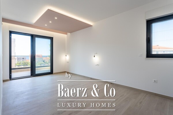 photo 9 Promajna, luxurious semi-detached house with a sea view, close to the center and the beach