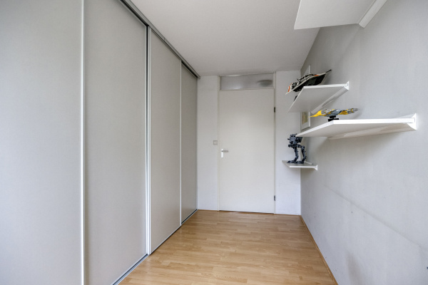 photo 34 van Ruysdaellaan 60