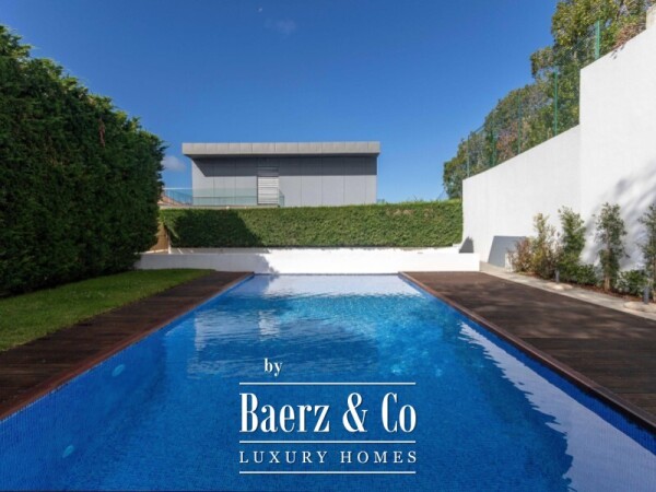 photo 4 3 + 2 Bedroom Duplex Penthouse with Private Terraces, Pool and Sea View in Cascais