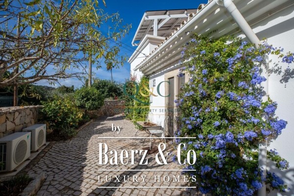 photo 25 Beautiful luxury home in Santa Bárbara de Nexe, Bordeira