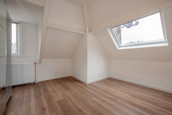 photo 53 Van Dorpstraat 4