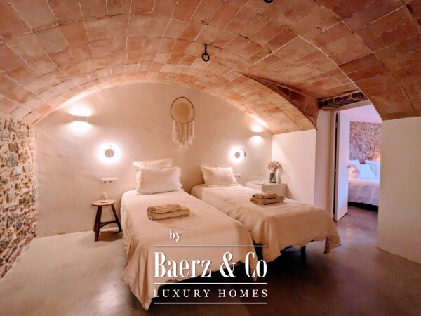 photo 21 Beautiful luxury home in Girona