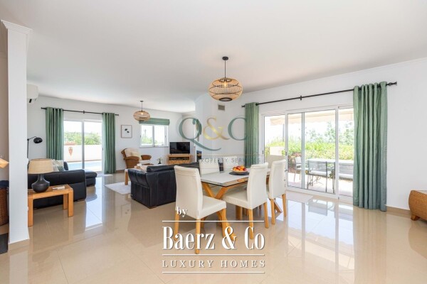 photo 11 Beautiful luxury home in Santa Bárbara de Nexe, Countryside