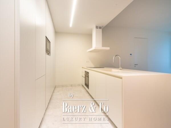 photo 1 2 bedroom apartment in the Villa Infante condominium in Estrela