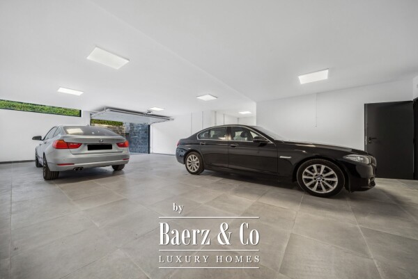 photo 34 Villa - Marbella East - Ref: 8693