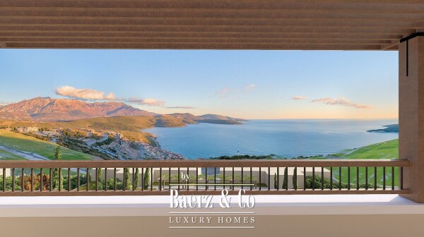 photo 17 Spacious Apartment with a Sea View in Montenegro