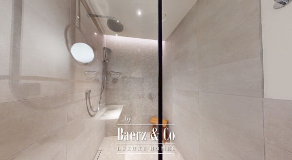 photo 22 Luxurious Duplex Apartment in Tivat with a Garage near the Sea