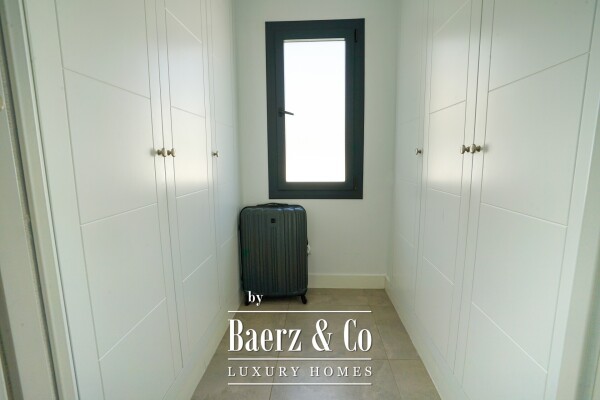 photo 20 Beautiful luxury home in Alcaidesa