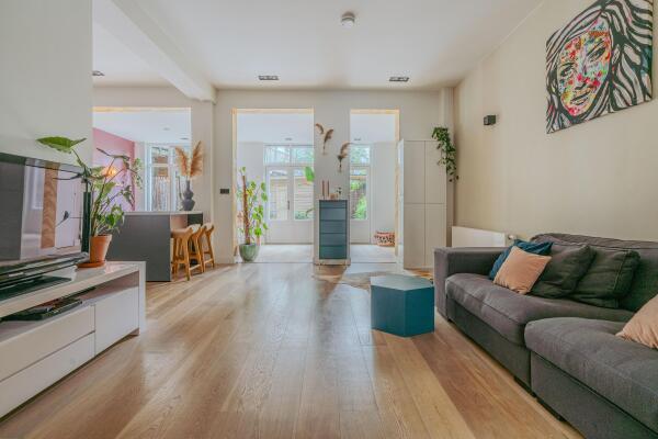 photo 1 Karel du Jardinstraat 28 H