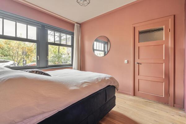 photo 16 Merwedeplein 57 H