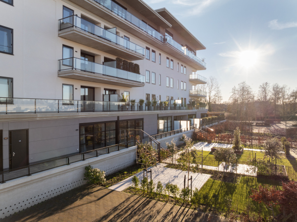 photo 18 Burgemeester Rijnderslaan 646