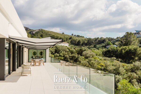 photo 4 Amazing 6-bedroom contemporary luxury Villa with 2 Pools