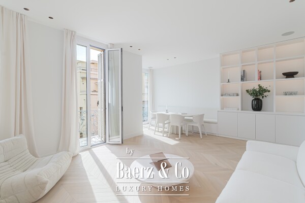 photo 4 Beautifully Renovated and Furnished Bourgeois Apartment