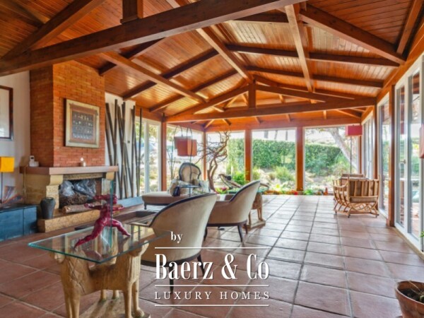 photo 20 Single storey 3 bedroom villa with swimming pool, tennis court and plot of 5,320 sqm in Fontanelas, Sintra