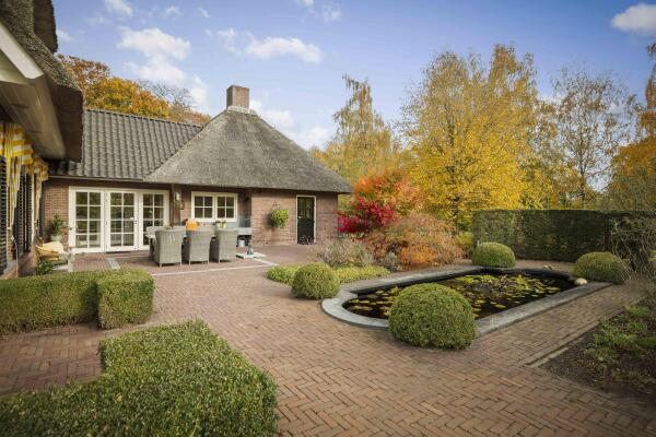 photo 61 Ehzerallee 8