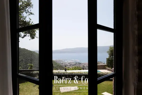 photo 12 Estate in Tivat Municipality with a Panoramic Sea View