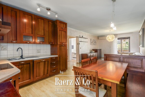 photo 4 Istria, Vrsar - Spacious 3-Bedroom Apartment in a Prime Location, 300 m from the Sea