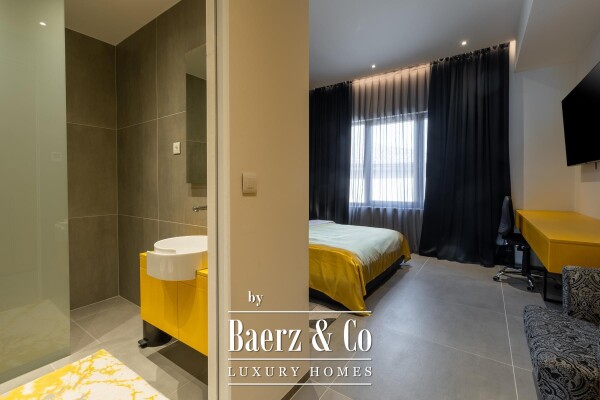 photo 10 Istria, Rovinj exclusive five-room apartment first row to the sea