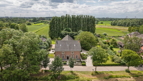 photo 89 Dorpsstraat 18
