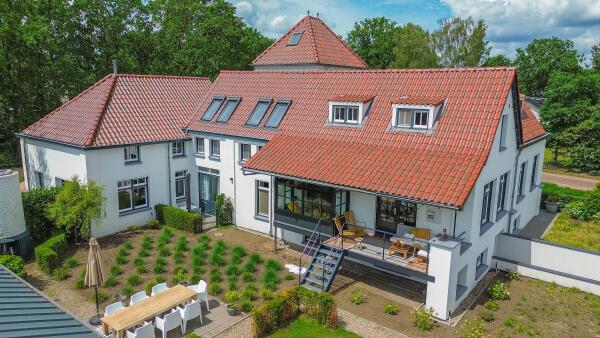 photo 129 Dorpsstraat 48
