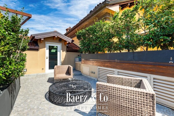photo 5 Luxury Penthouse with Lake Views in Historic Arona
