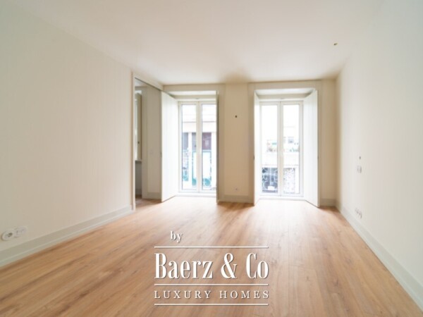 photo 3 4 bedroom flat on Rua do Telhal