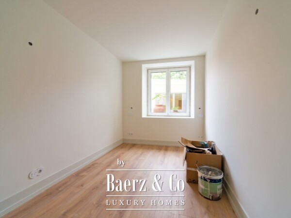 photo 10 4 bedroom flat on Rua do Telhal