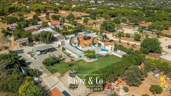 photo 20 Beautiful luxury home in Santa Bárbara de Nexe, Santa Bárbara de Nexe
