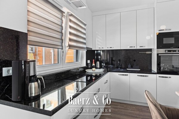 photo 14 Medulin, luxury villa with three apartments, sea view and pool, near beach